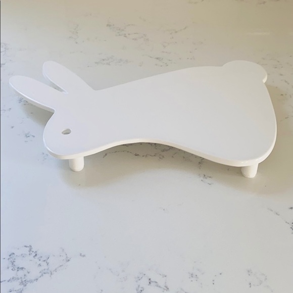 Crate&barrel White Bunny Trivet - Picture 10 of 15